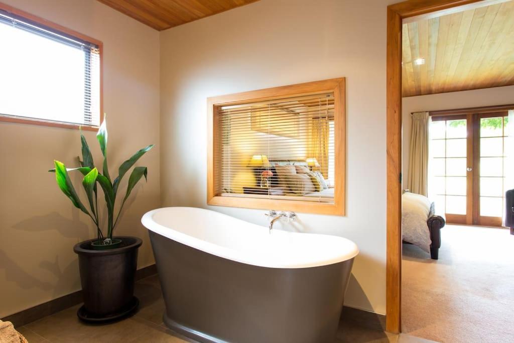Glenorchy Lake House Екстер'єр фото